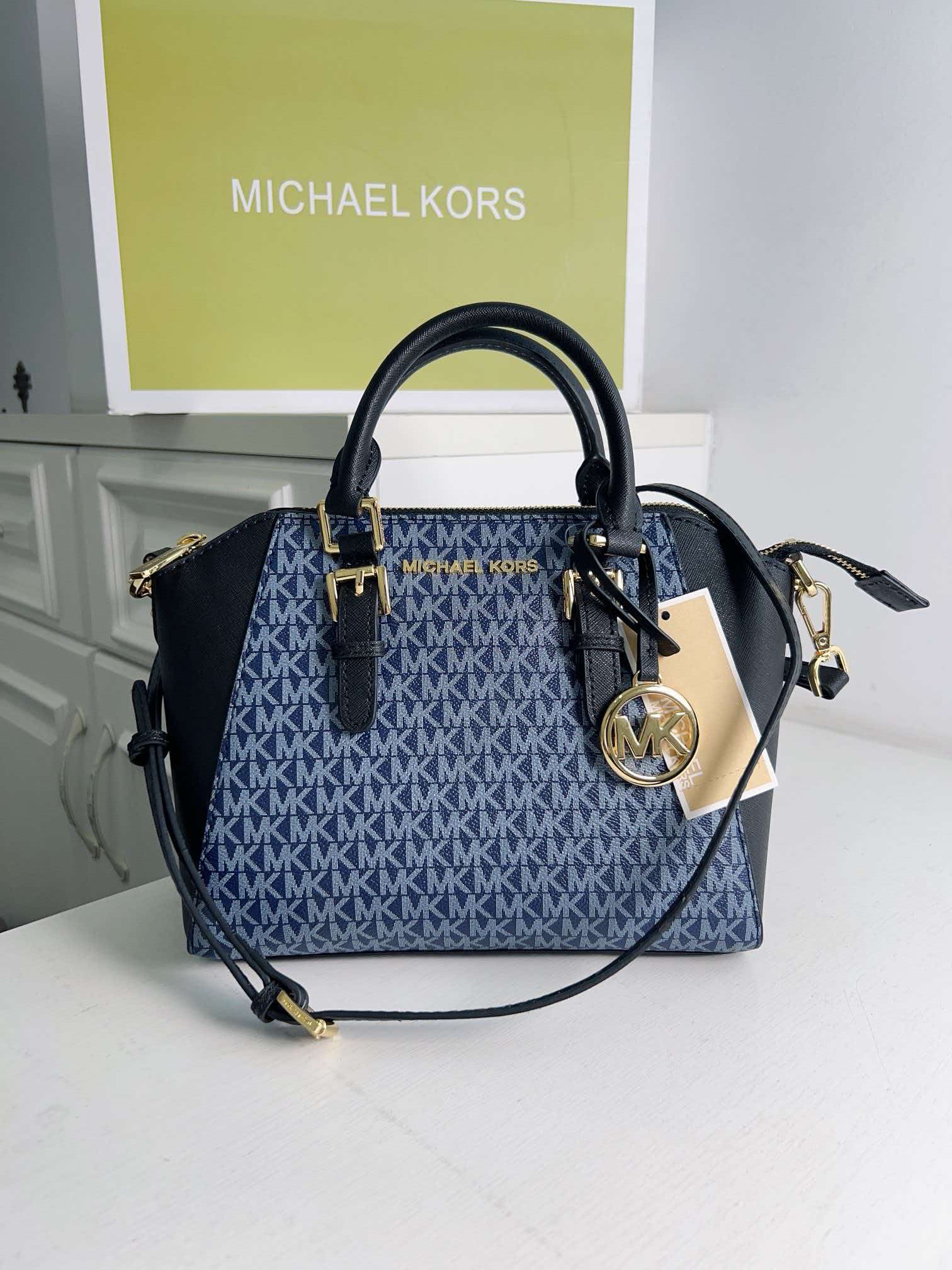 Women'S Tote Bags Michael Kors - Brand new Michael Kors women's large-capacity