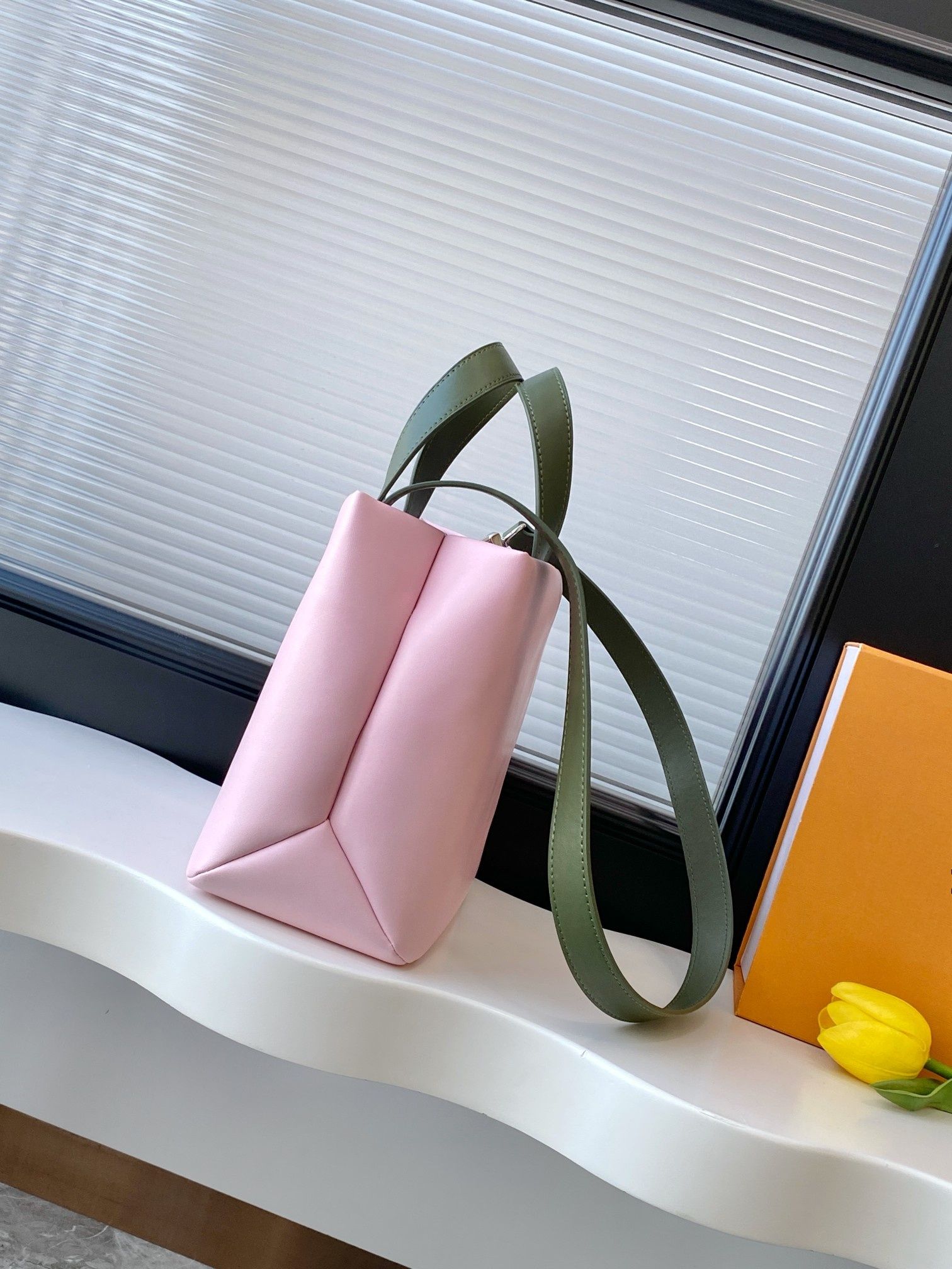 Women Hand Bags For Office - Simple Fashion Versatile Convertible Strap Women
