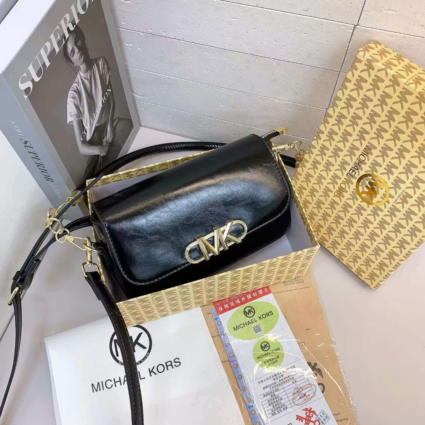 Michael Kors women's chain bag - Women'S Bags Of Michael Kors review and price