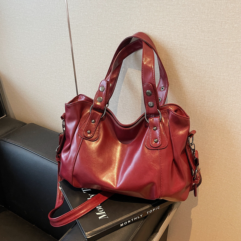 Retro Oil Wax Faux Leather Tot - Women Bags Aldo review and price