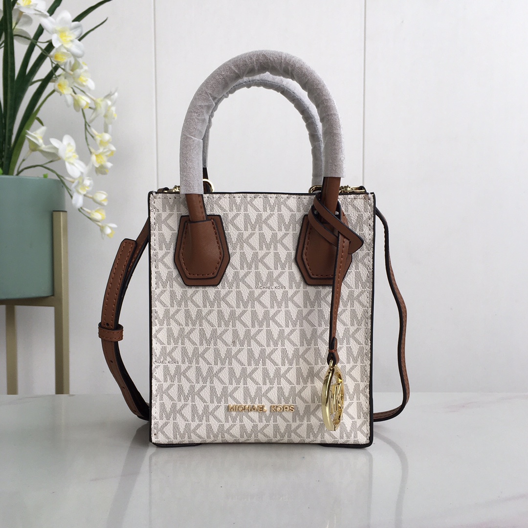 Brand new high-quality Michael - Women'S Bags Of Michael Kors review and price