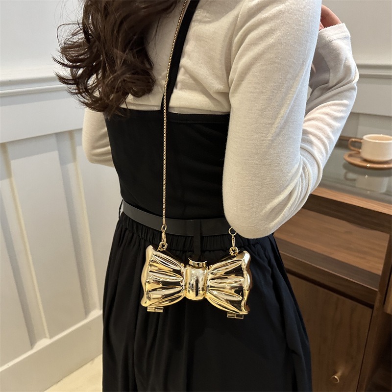Luxury Fashion Metal Mini Hand - Women Bags Luxury review and price